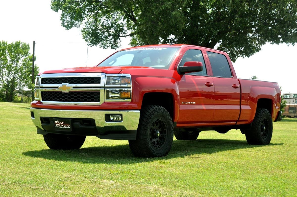 2 Inch Leveling Kit | Aluminum | Red | Chevy/GMC 1500 Truck (07-18) SUV (07-20) - Image 4