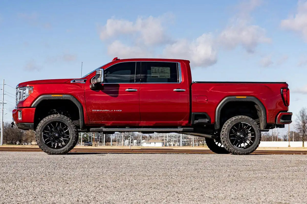 5 INCH LIFT KIT CHEVY/GMC 2500HD (20-24)
