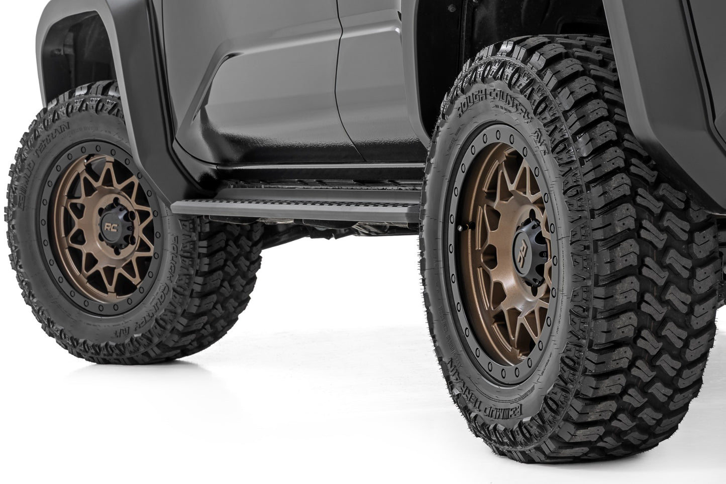 Rough Country 78 Series Wheel | Simulated Beadlock | Bronze/Black | 18x9 | 5x5.5 | -12mm - Image 6