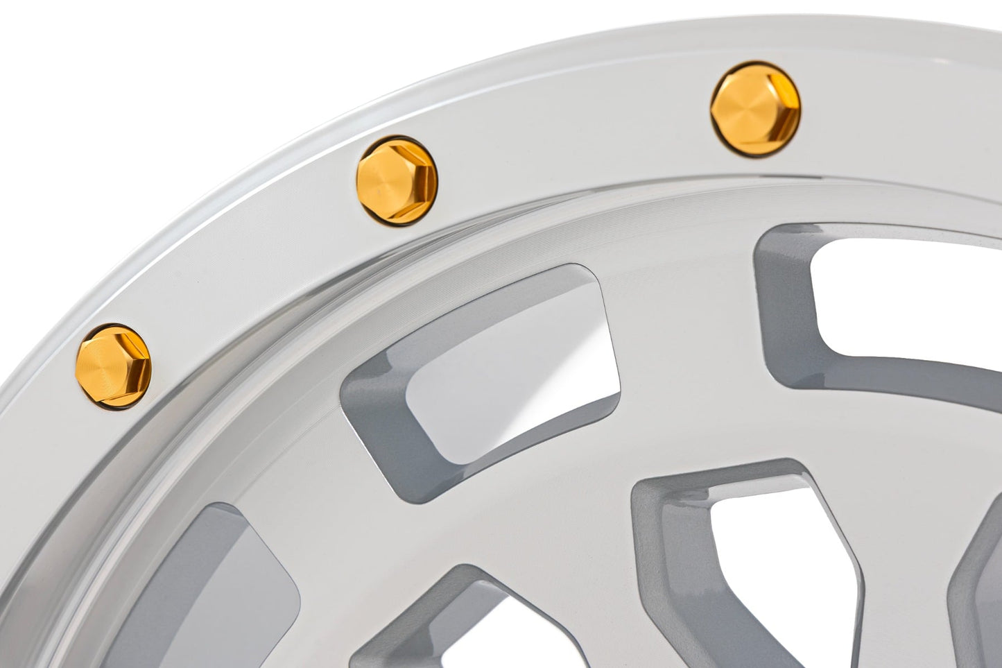 Rough Country 87 Series Wheel | Simulated Beadlock | Full Machine | 17x8.5 | 5x5 | +0mm - Image 6