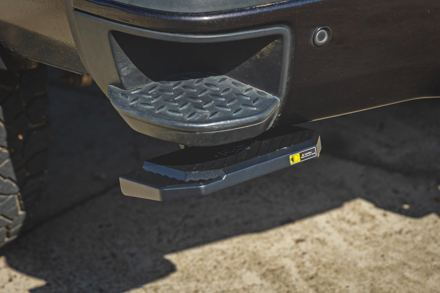 Retractable Bed Step | Manual Pull | Chevy/GMC 2500HD/3500HD (15-19) - Image 6
