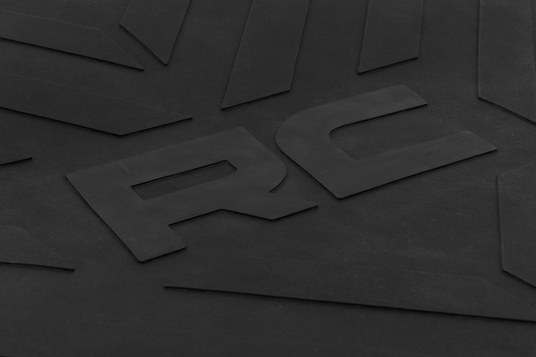 Bed Mat | 5' Bed | RC Logo | Chevy/GMC Canyon/Colorado 2WD/4WD (2015-2022) - Image 5