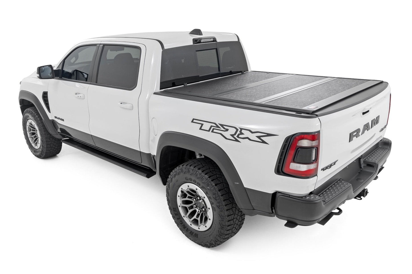 Hard Low Profile Bed Cover |6'4" | No Rambox | Ram 1500 (19-26)/1500 TRX (21-24) - Image 3