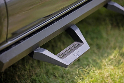 SRX2 ADJ ALUMINUM STEP DOUBLE CAB | TOYOTA TACOMA 2WD/4WD (05-23)