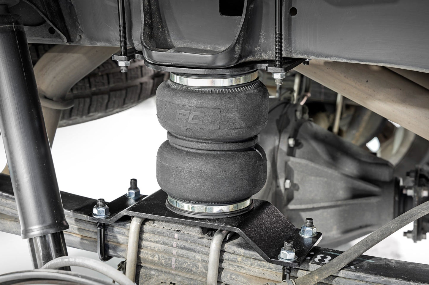 Air Spring Kit w/compressor | Wireless Controller | 0-6" Lifts | Toyota Tundra (07-21) - Image 3