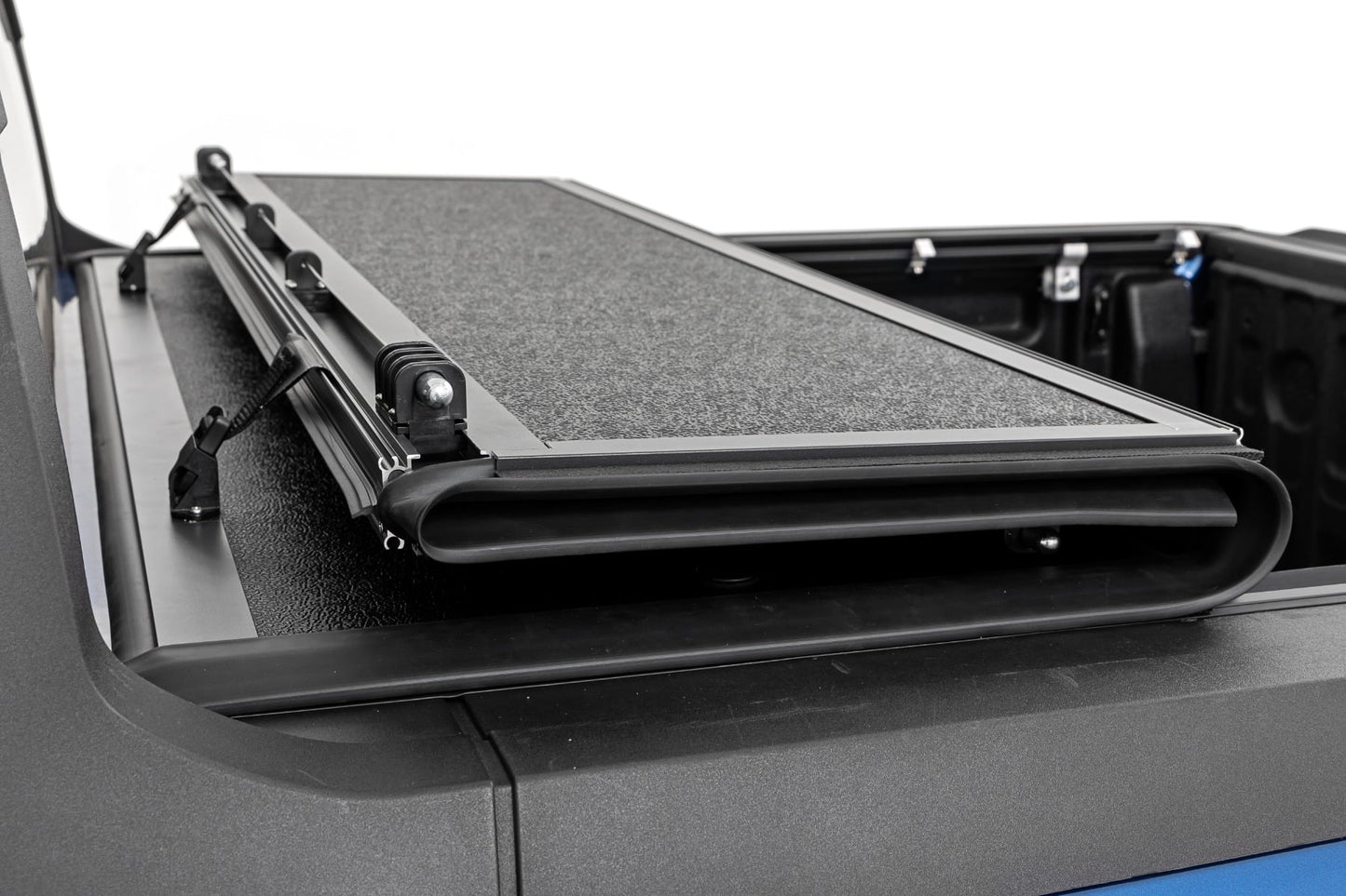Hard Low Profile Bed Cover | 4'6" Bed | Ford Maverick 2WD/4WD (2022-2026) - Image 3