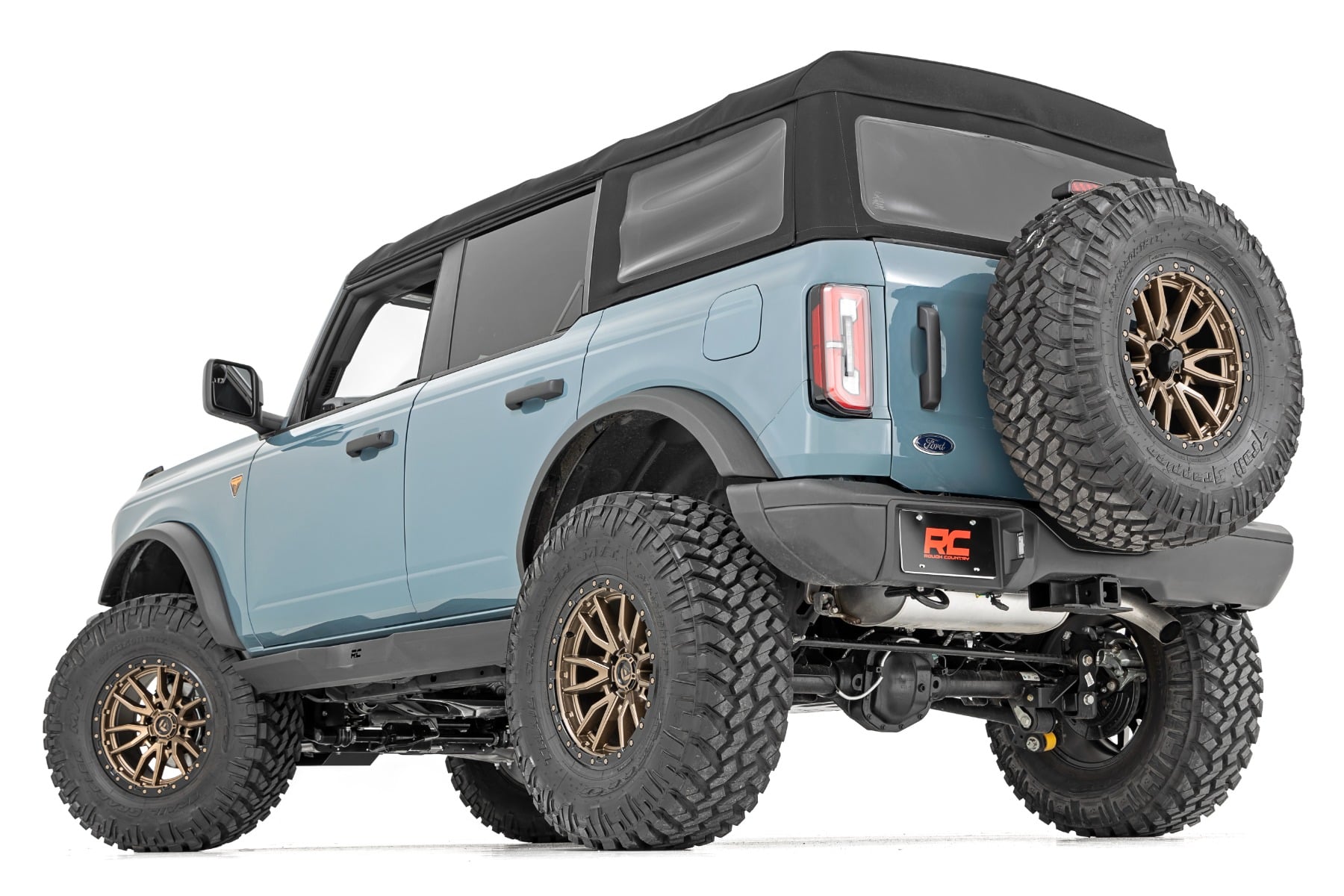 Class III Receiver Hitch | Ford Bronco 4WD (2021-2026) - Image 2