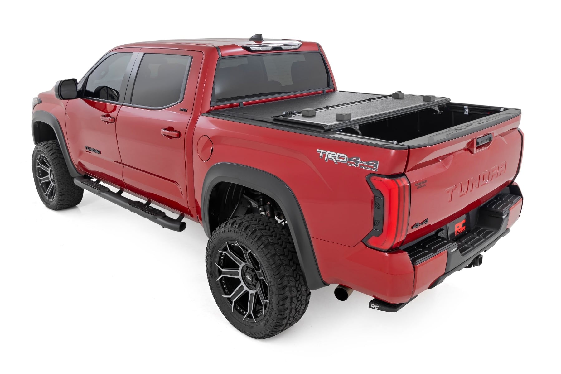 Hard Low Profile Bed Cover | 5'7" Bed | Cargo Mgmt | Toyota Tundra (22-26) - Image 3