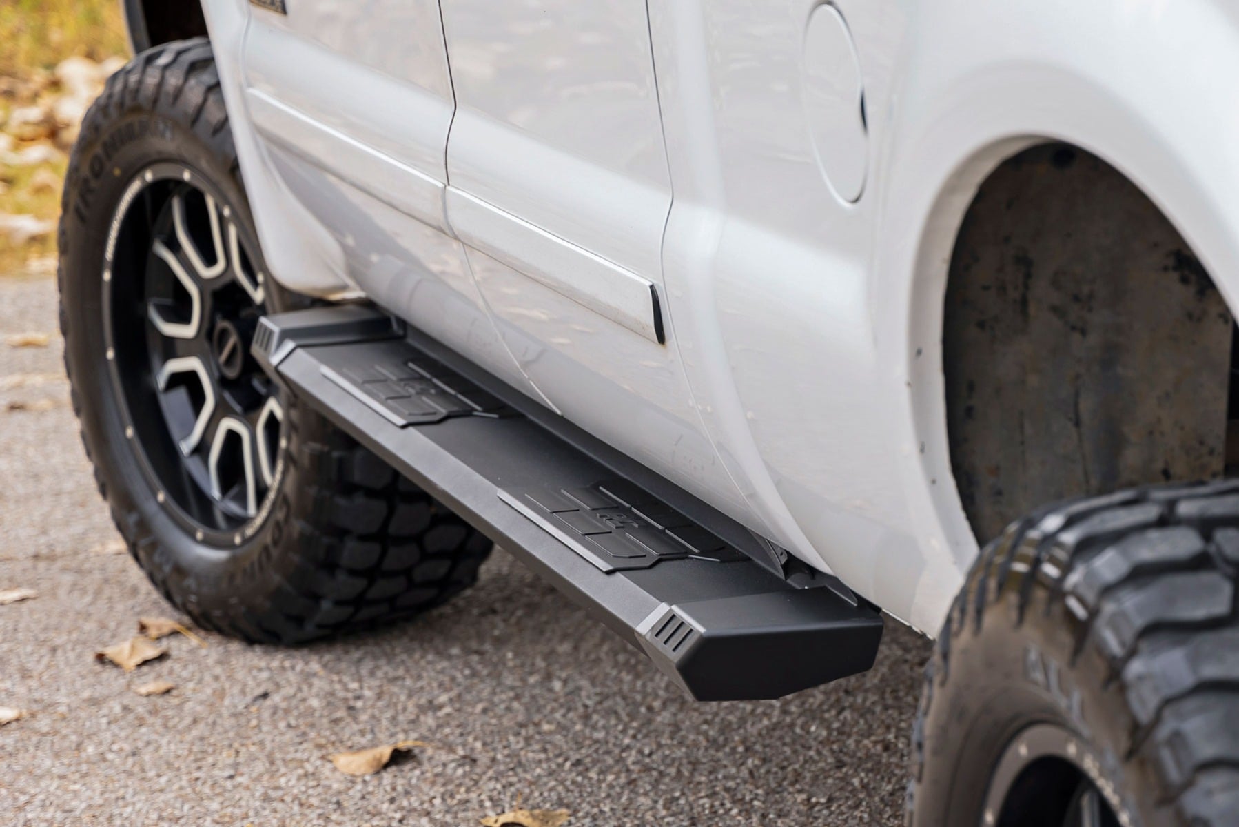 HD2 Aluminum Running Boards | Super Crew Cab | Ford F-250/F-350 Super Duty (99-16) - Image 6