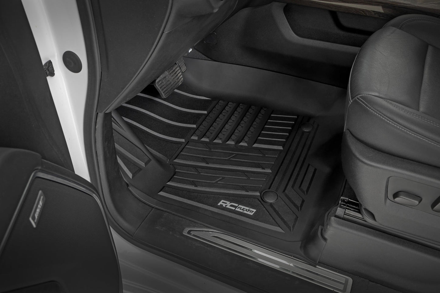 Flex-Fit Floor Mats | FR & RR | FR Bucket | Crew | Chevy/GMC 1500/2500HD/3500HD (19-26) - Image 2