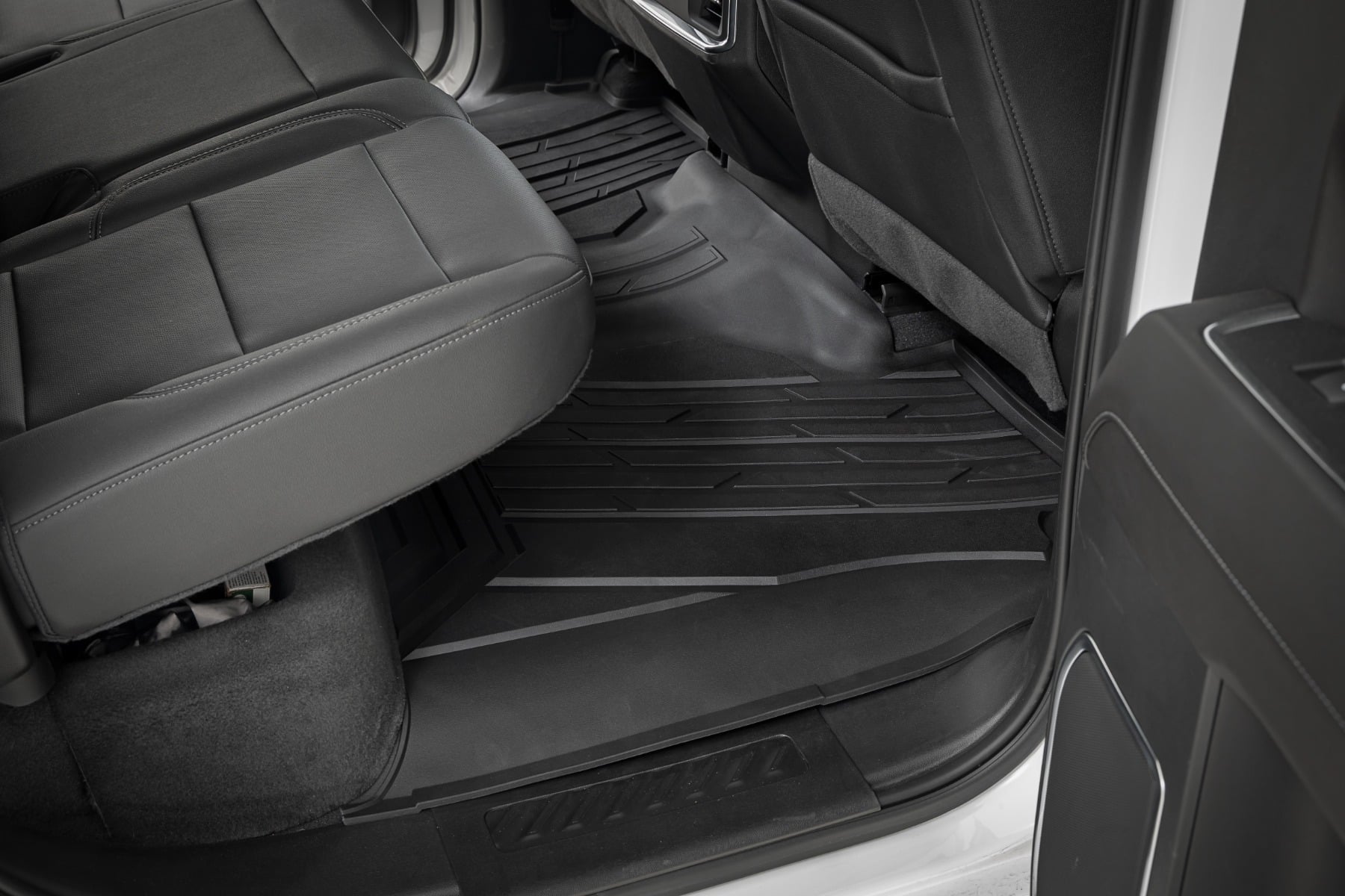 Flex-Fit Floor Mats | FR & RR | FR Bucket | Crew | Chevy/GMC 1500/2500HD/3500HD (19-26) - Image 3