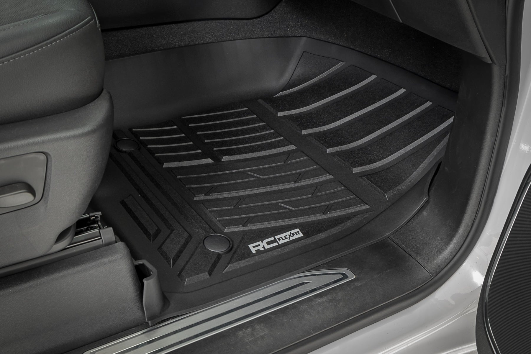 Flex-Fit Floor Mats | FR & RR | FR Bucket | Crew | Chevy/GMC 1500/2500HD/3500HD (19-26) - Image 4