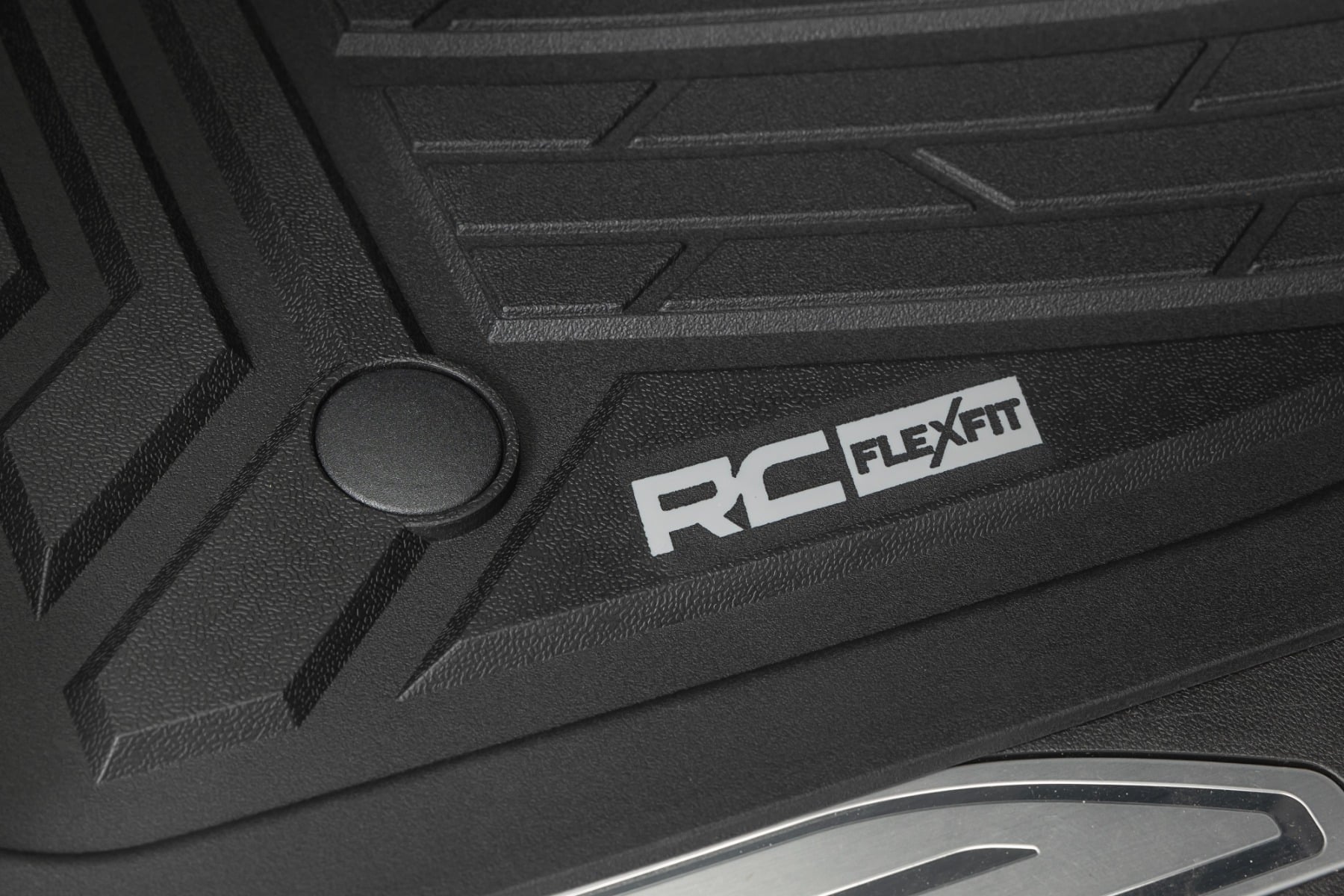 Flex-Fit Floor Mats | FR & RR | FR Bucket | Crew | Chevy/GMC 1500/2500HD/3500HD (19-26) - Image 5