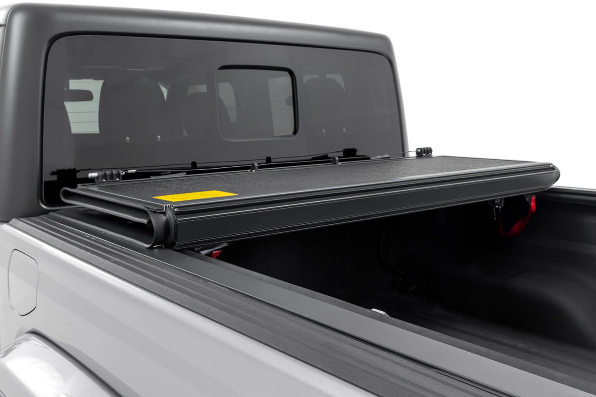 Hard Low Profile Bed Cover | 5' Bed | Jeep Gladiator JT 4WD (2020-2026) - Image 5