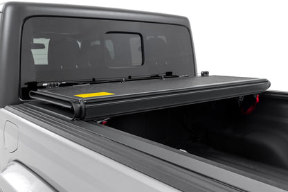 Hard Low Profile Bed Cover | 5' Bed | Jeep Gladiator JT 4WD (2020-2026) - Image 5