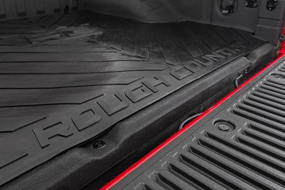 Bed Mat | 5' Bed | RC Logo | Nissan Frontier 2WD/4WD (2005-2026) - Image 3