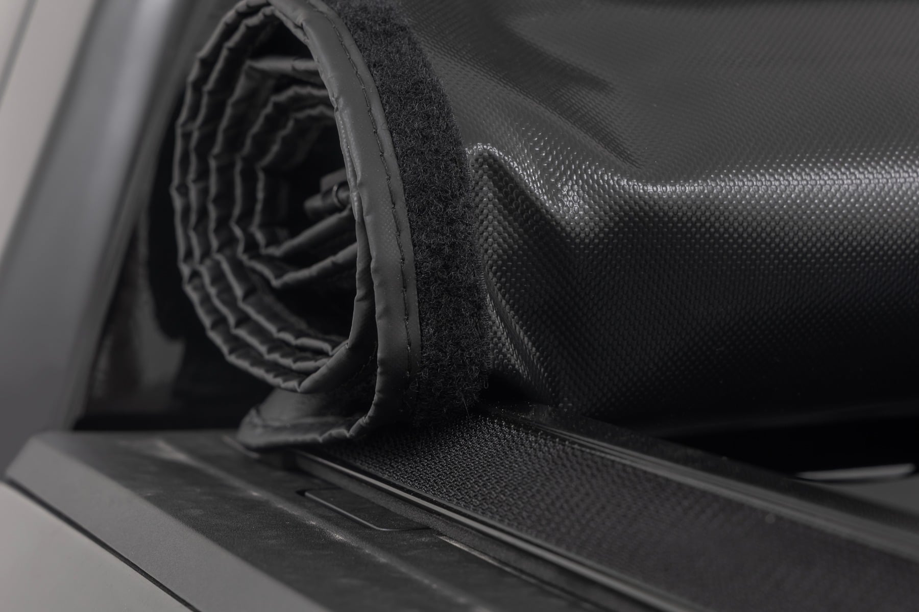 Soft Roll Up Bed Cover  | 6'7" Bed | Chevy/GMC Sierra 1500 (19-26)/Silverado 1500 (19-26) - Image 4