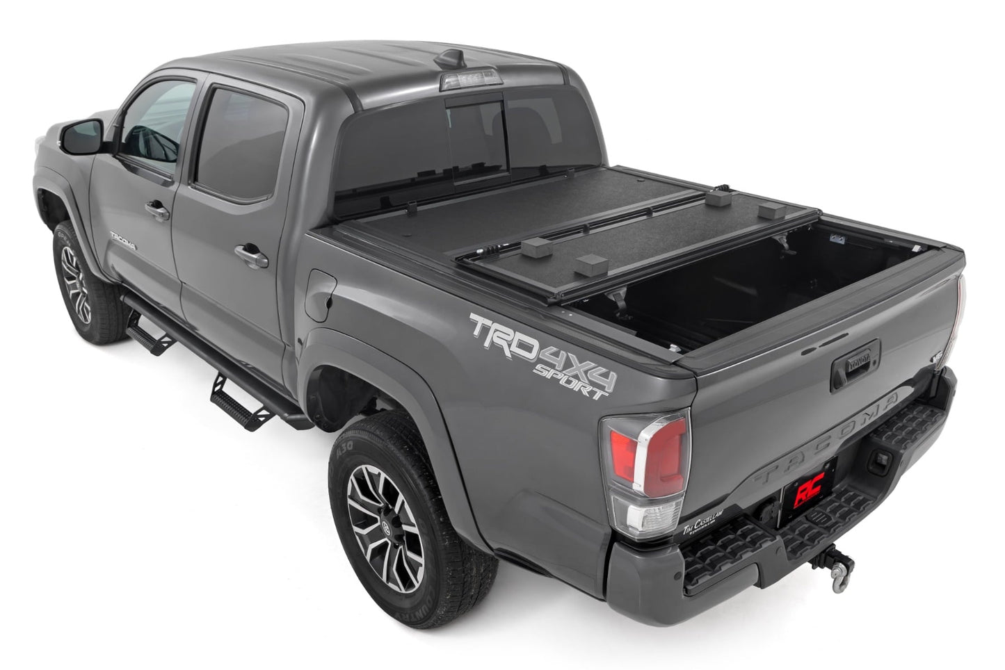 Hard Low Profile Bed Cover | 5' Bed | Toyota Tacoma 2WD/4WD (2016-2023) - Image 4