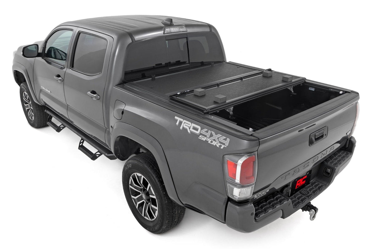 Hard Low Profile Bed Cover | 6' Bed | Toyota Tacoma 2WD/4WD (2016-2023) - Image 4