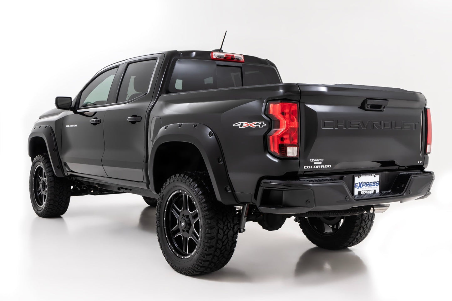 Pocket Fender Flares | GXD Sterling Grey Metallic | Chevy Colorado (23-26) - Image 4