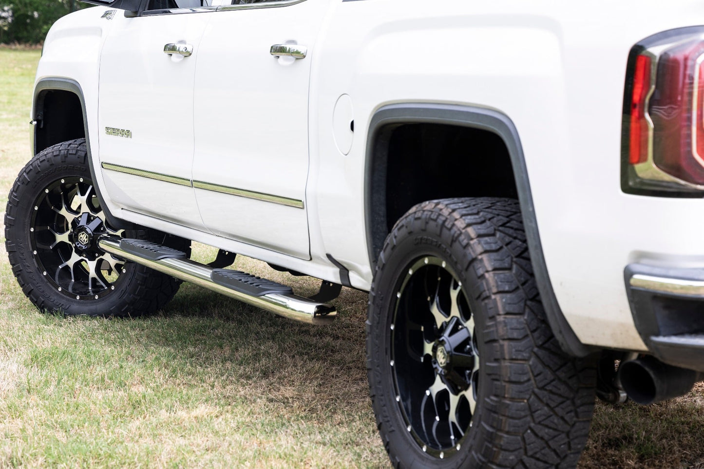 Oval Nerf Steps | Stainless | Crew Cab | DEF Tank | Chevy/GMC 1500/2500HD/3500HD (07-19 & Classic) - Image 5