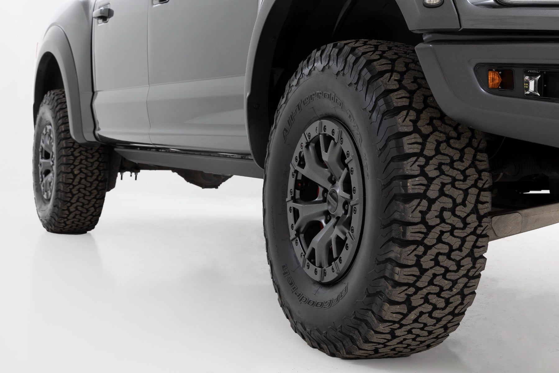 2.5 Inch Lift Kit | Ford Raptor 4WD (2019-2020) - Image 4