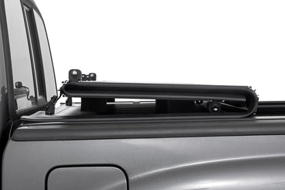 Hard Low Profile Bed Cover | 5' Bed | Toyota Tacoma 2WD/4WD (05-15) - Image 4