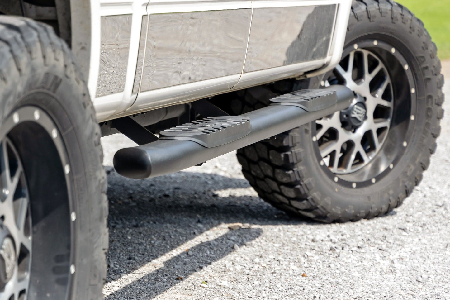 Oval Nerf Step | Crew Cab | Black | Ford F-150 2WD/4WD (2009-2014) - Image 6
