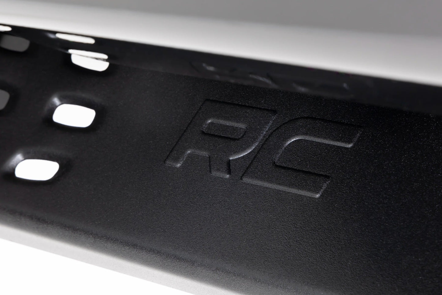 RPT2 Running Board | Crew Cab | Black | Toyota Tundra 2WD/4WD (2007-2021) - Image 4