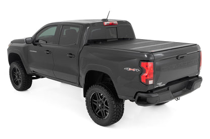 Hard Low Profile Bed Cover | 5' Bed | Chevy/GMC Canyon/Colorado (15-26) - Image 3