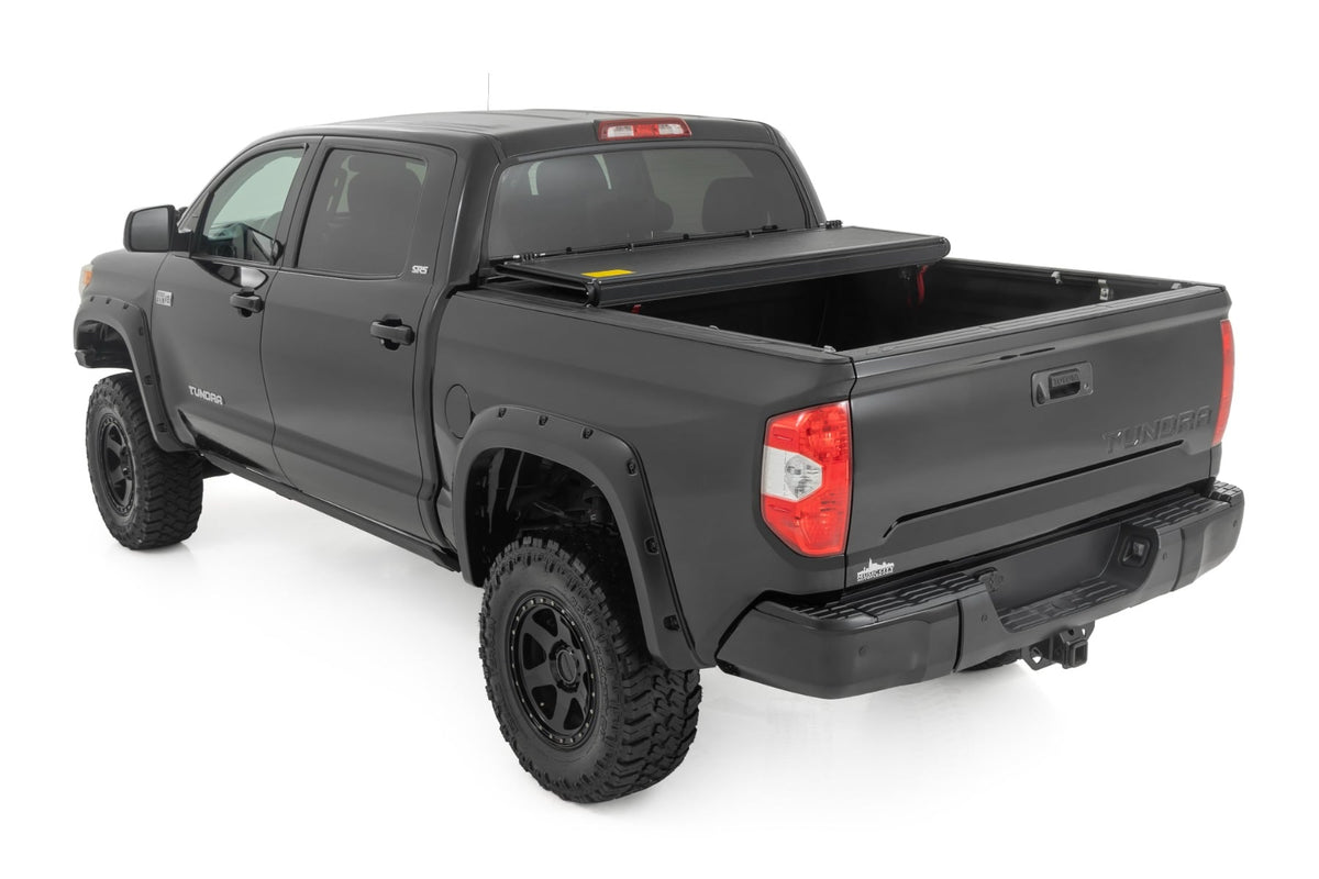 Hard Low Profile Bed Cover | 5'7" Bed | Toyota Tundra 2WD/4WD (2007-2021) - Image 4