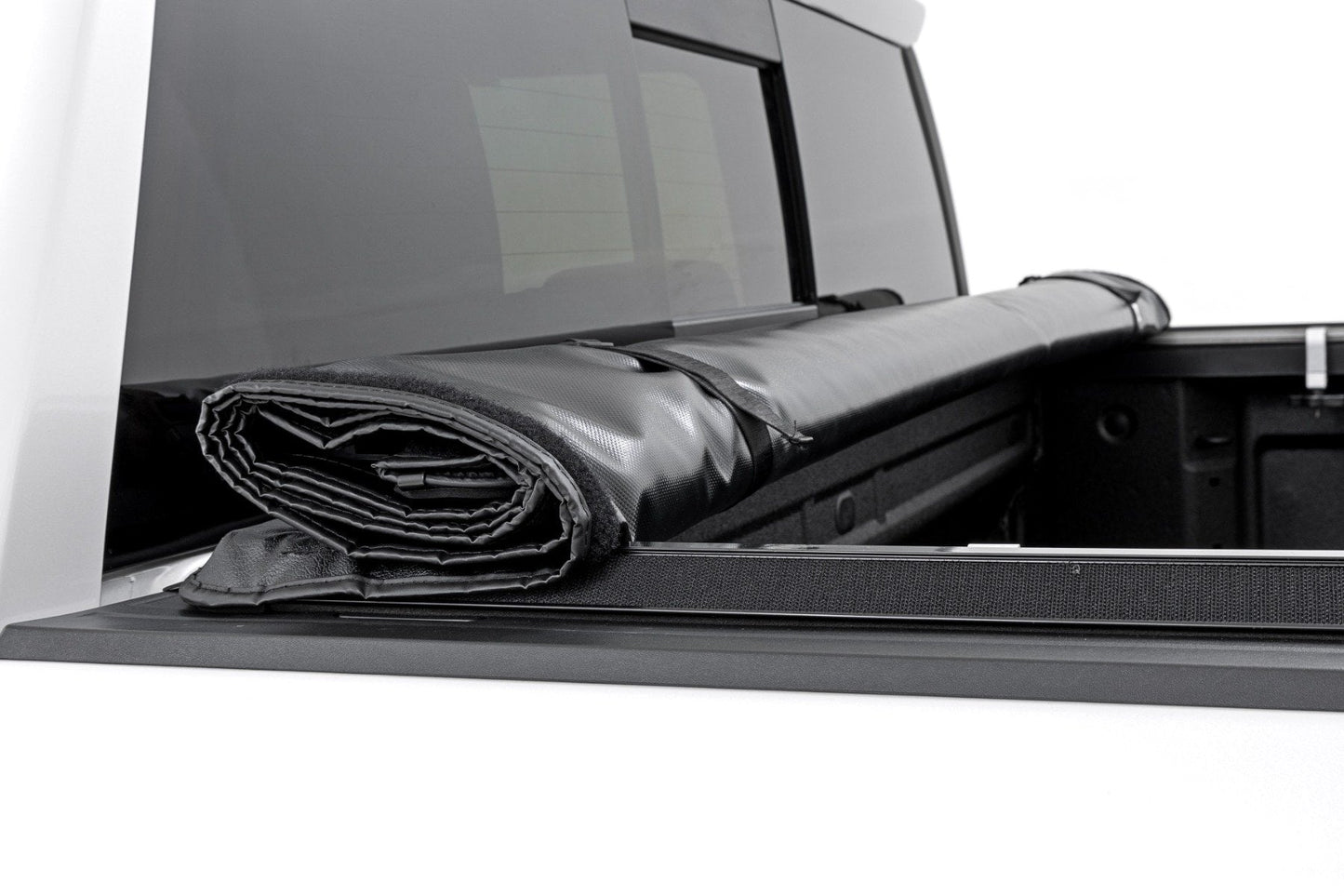 Soft Roll Up Bed Cover | 5'10" Bed | Chevy/GMC Sierra 1500 (19-26)/Silverado 1500 (19-26) - Image 5