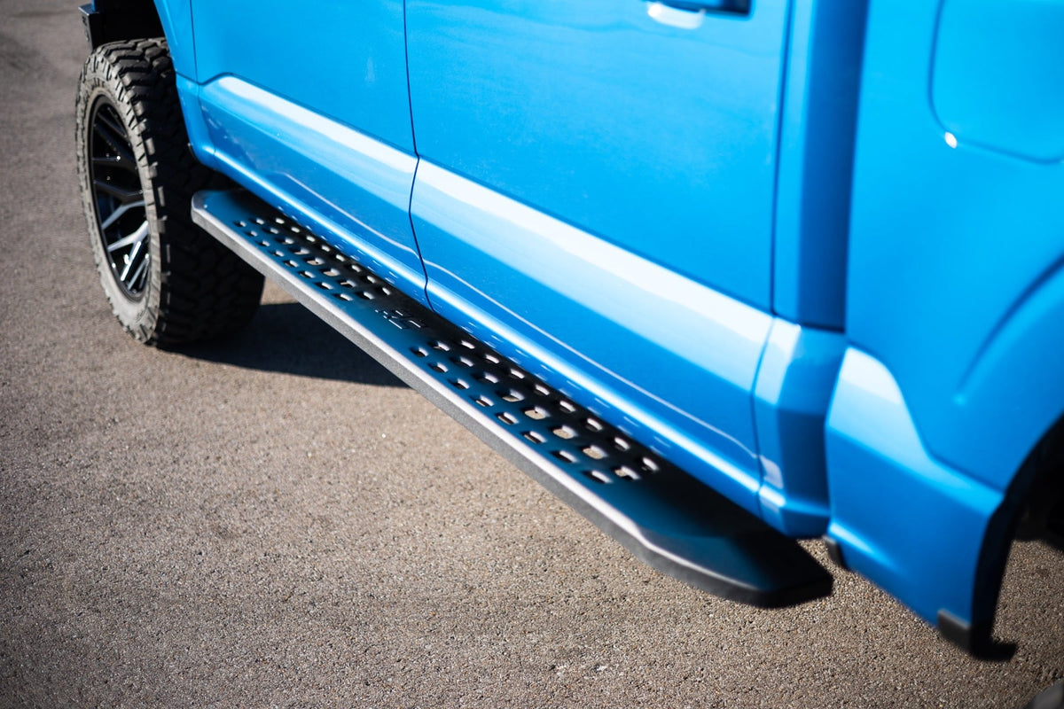 RPT2 Running Board | Crew Cab | Black | Ford F-150/Lightning/F-250/F-350/Raptor (15-26) - Image 6