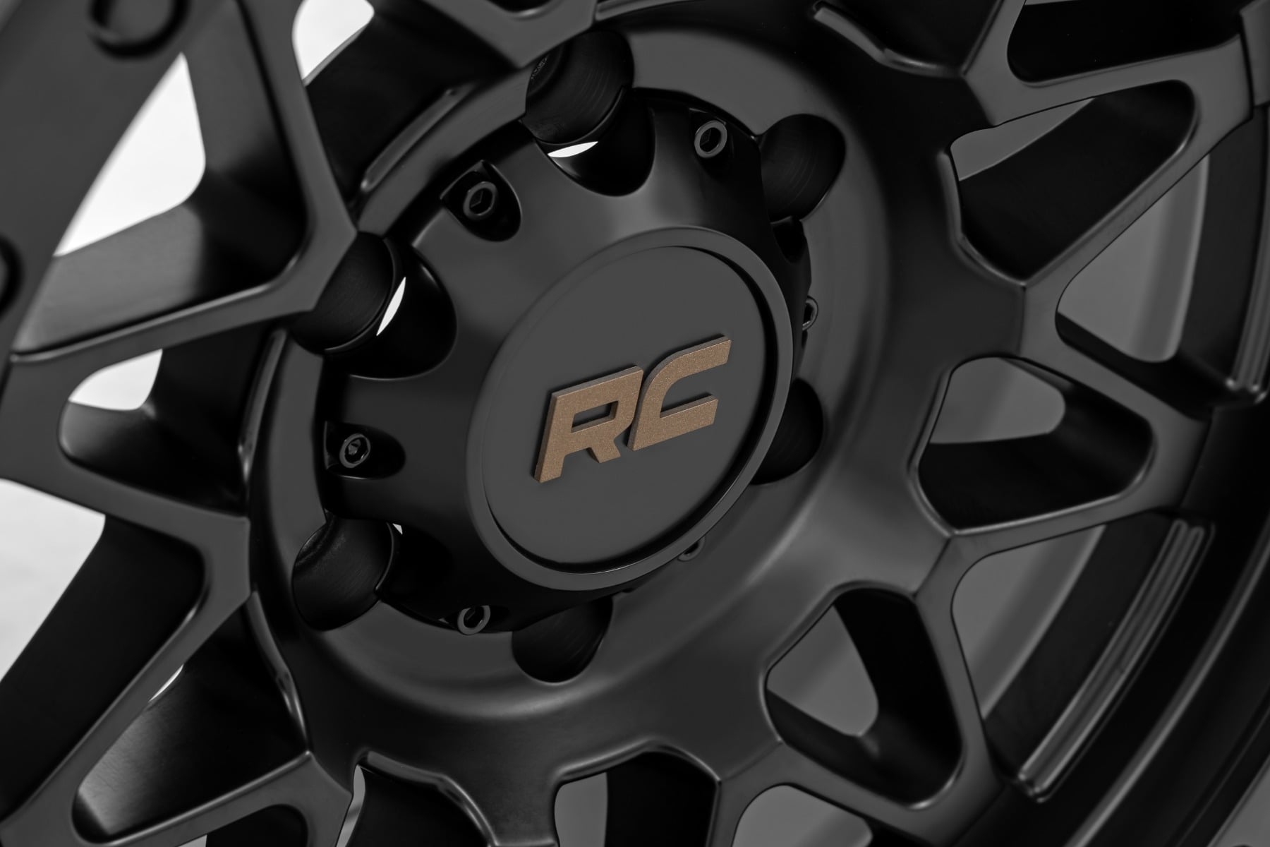 Rough Country 78 Series Wheel | Simulated Beadlock | Black | 17x8.5 | 5x5 | +0mm - Image 6