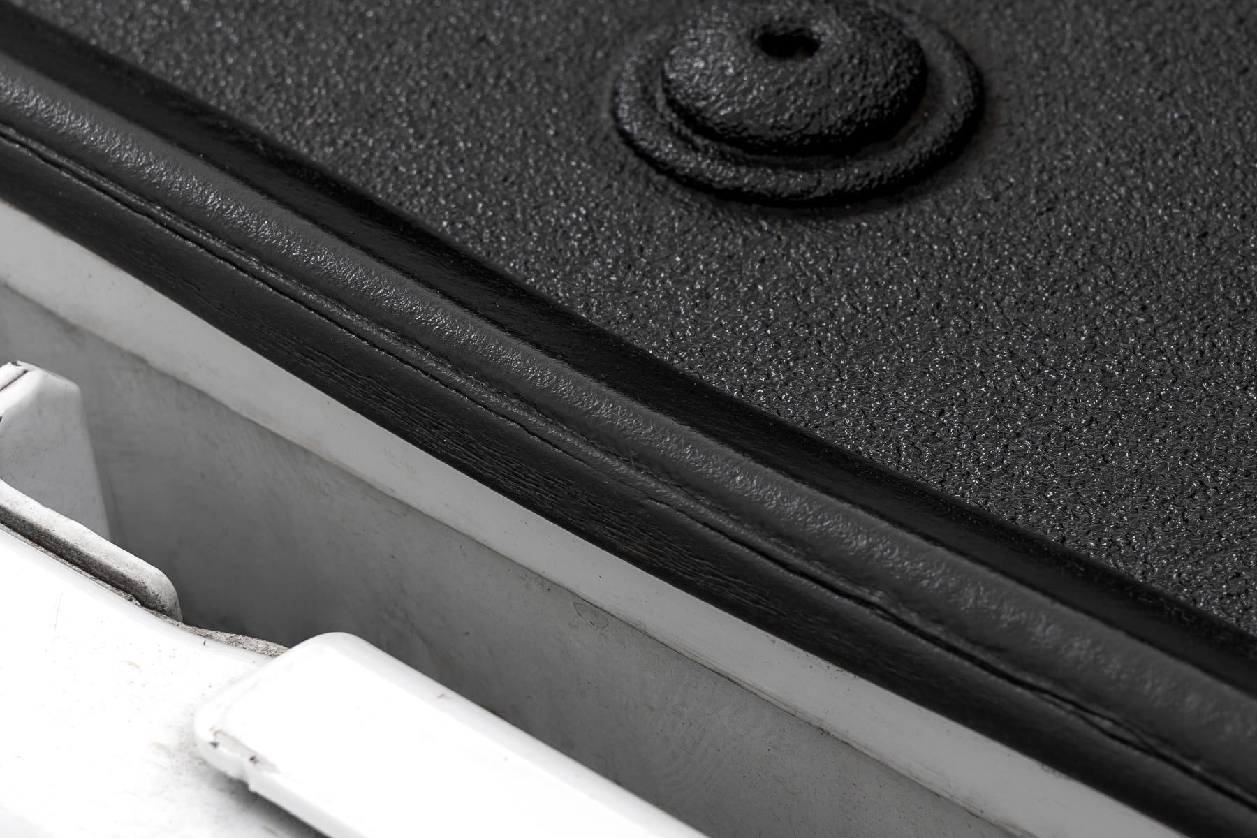 Tailgate Seal Kit | Waterproof & Dustproof Protection | Universal Fitment - Image 5