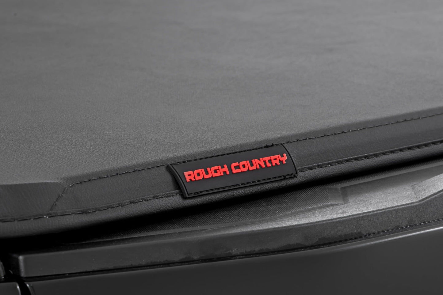 Soft Tri-Fold Bed Cover | 5' Bed | Chevy/GMC Canyon/Colorado 2WD/4WD (23-26) - Image 5