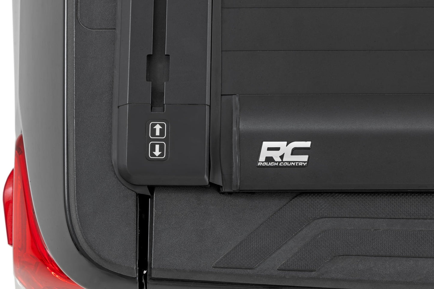Powered Retractable Bed Cover | 5'7" Bed | Toyota Tundra (07-21) - Image 5