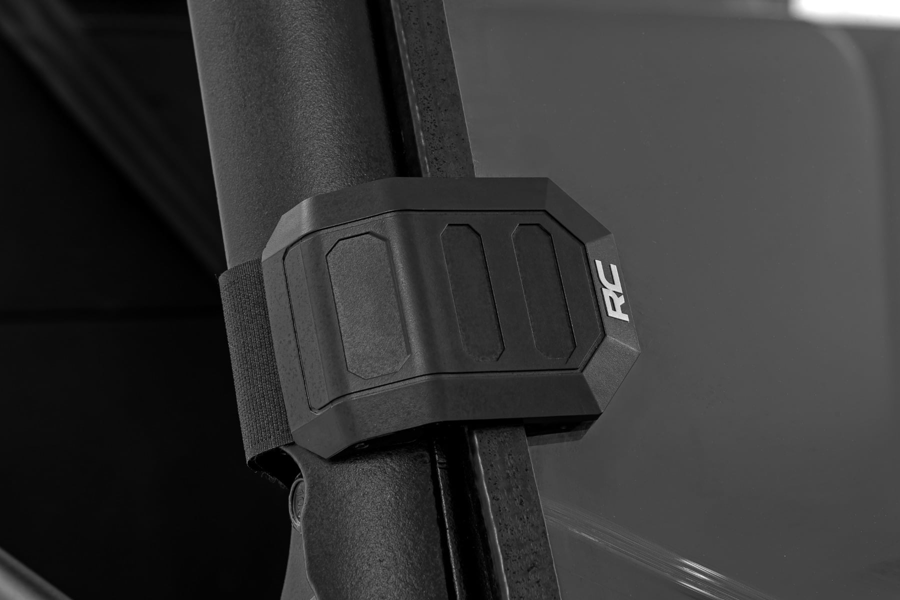 Vented Full Windshield | Scratch Resistant | Segway UT10 P - Image 6