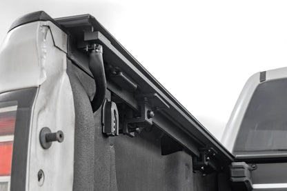 Powered Retractable Bed Cover | 5'9" Bed | Chevy/GMC 1500 (14-18 & Classic) - Image 6