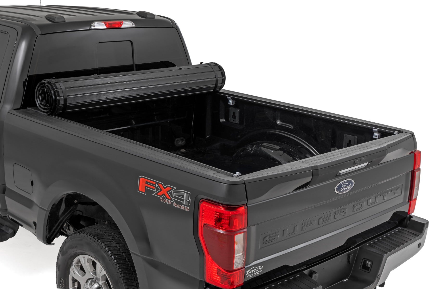 Hard Roll Up Bed Cover | 6'10" Bed | Ford F-250/F-350 Super Duty (17-26) - Image 2
