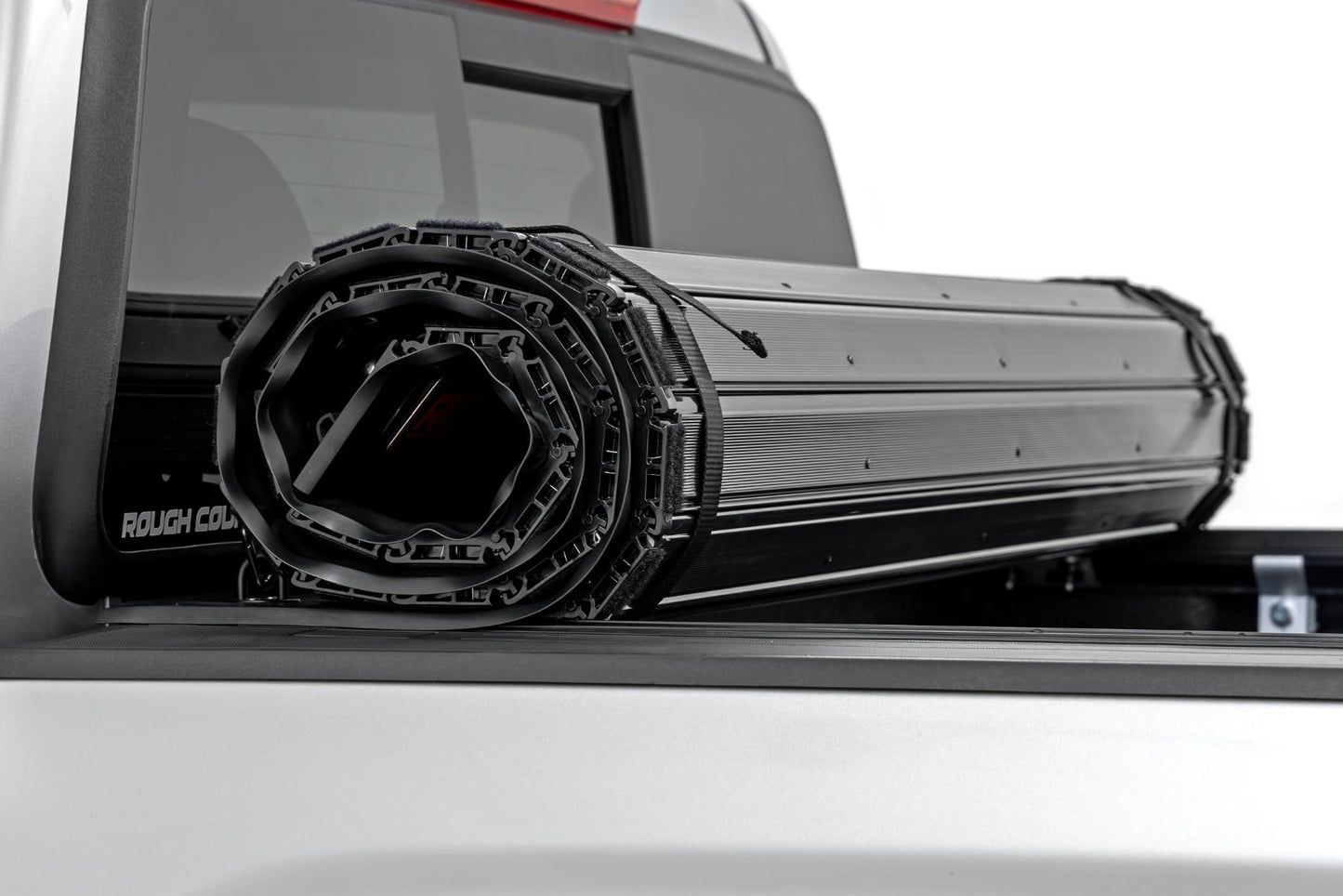 Hard Roll Up Bed Cover | 5' Bed | Chevy/GMC Canyon/Colorado 2WD/4WD (15-22) - Image 4