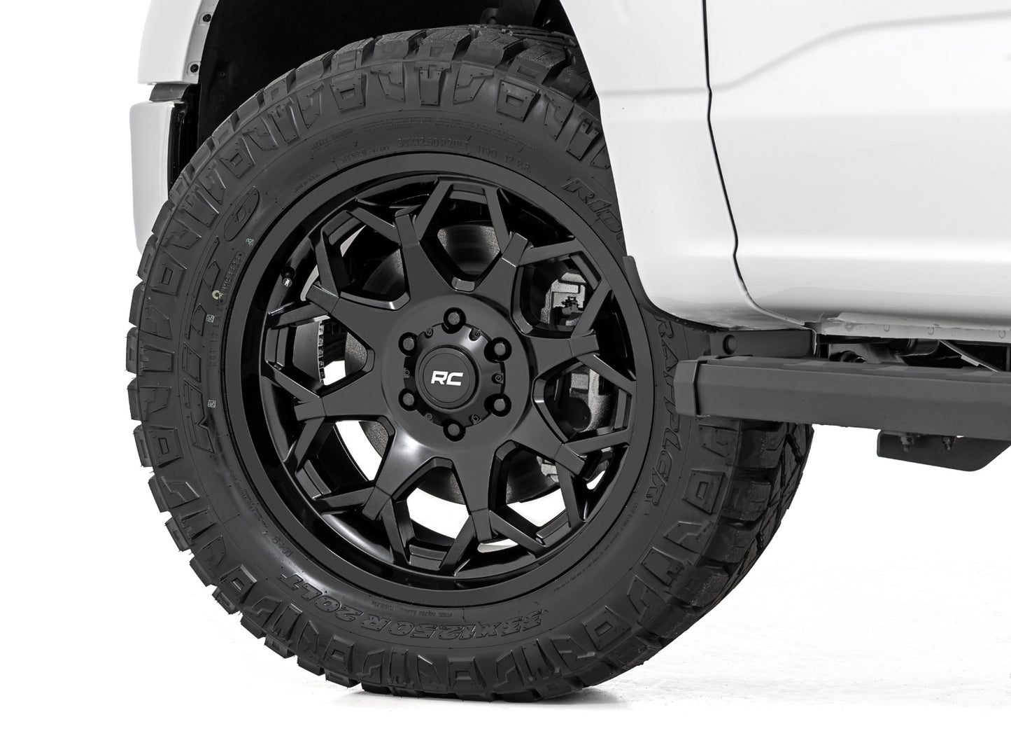 Rough Country 80 Series Wheel | One-Piece | Semi Gloss Black | 20x9 | 6x135 | -12mm - Image 6