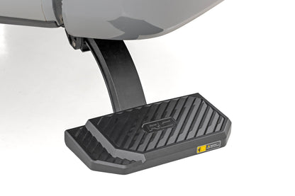 Retractable Bed Step | Manual Pull | Toyota Tacoma 2WD/4WD (2016-2023) - Image 3