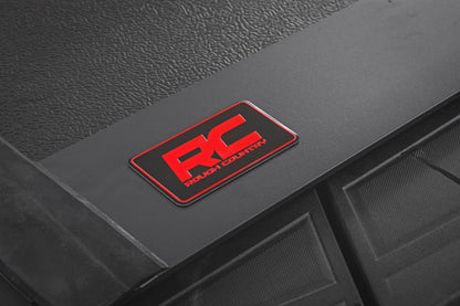 Hard Low Profile Bed Cover | 6'9" Bed | Rail Caps | Chevy/GMC 2500HD/3500HD (20-26) - Image 6