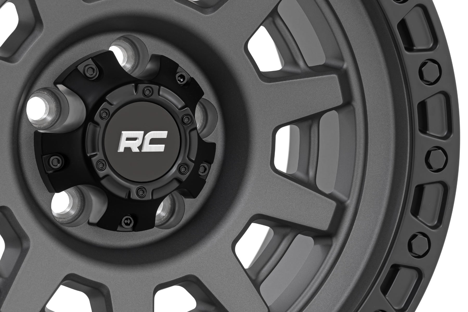 Rough Country 85 Series Wheel | One-Piece | Gunmetal Gray/Black | 15x8 | 5x5.5 | -19mm - Image 5