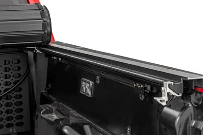 Hard Roll Up Bed Cover | 5' Bed | Toyota Tacoma 2WD/4WD (2024-2026) - Image 5