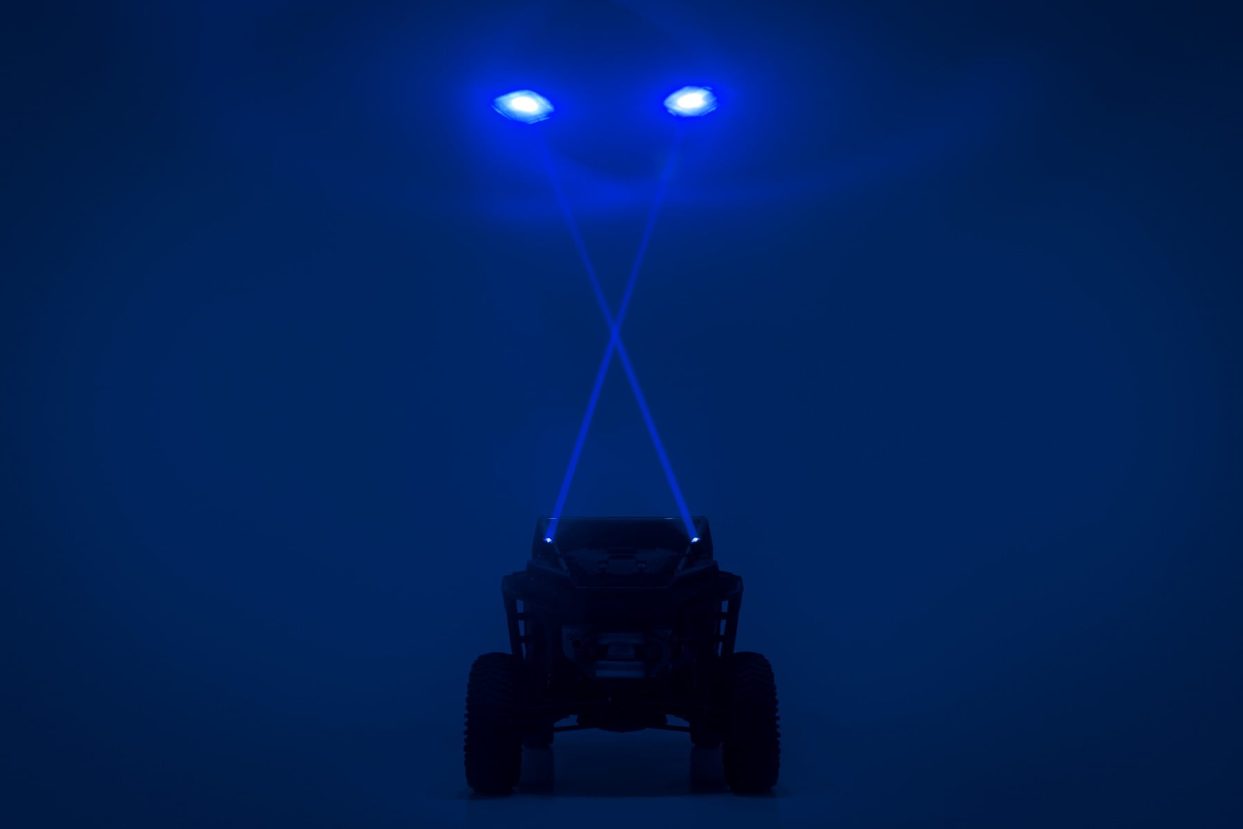 Laser Whip Light Kit | RGBW | 2400 Lumens | Pair - Image 4
