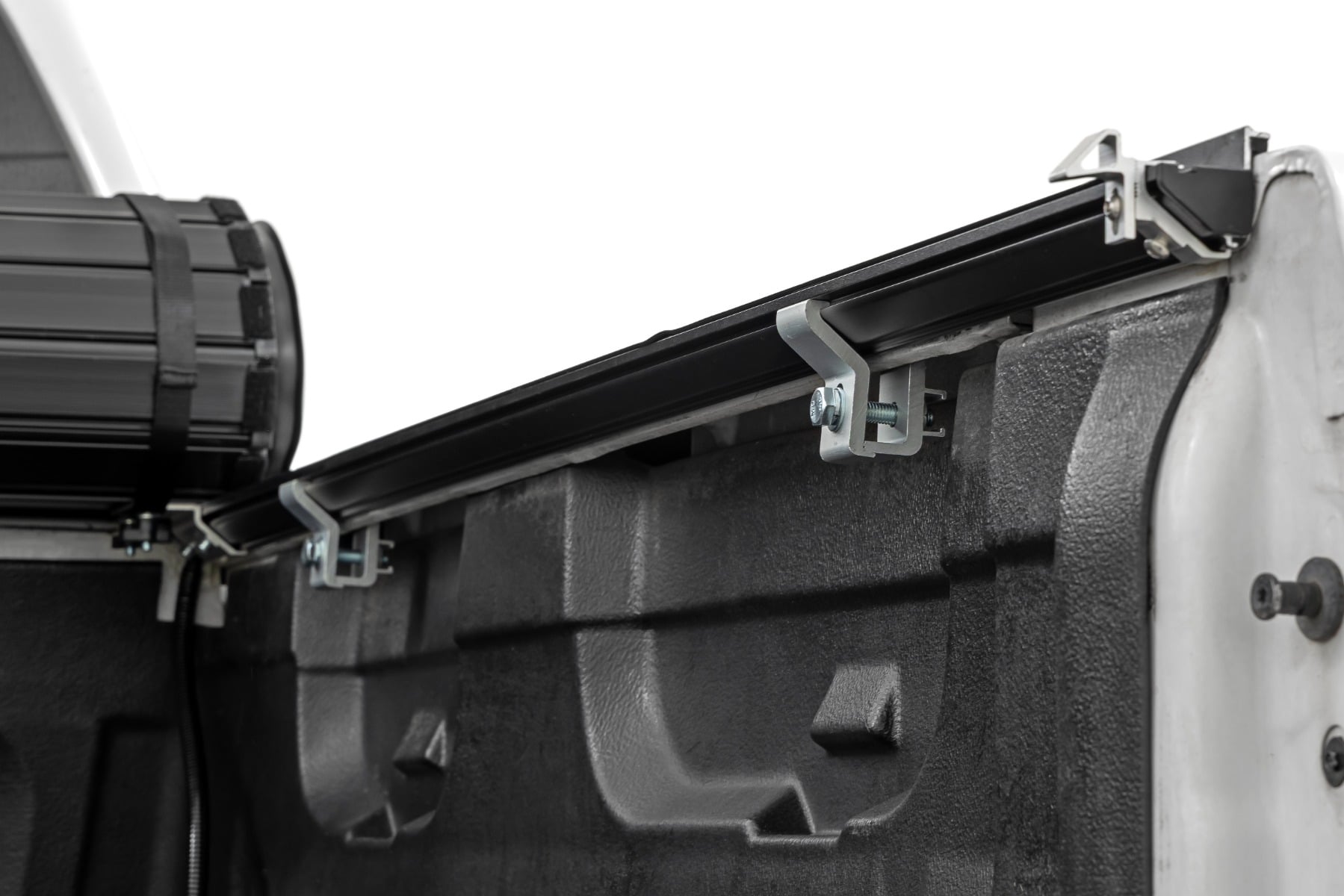 Hard Roll Up Bed Cover | 5'9" Bed | Chevy/GMC Sierra/Silverado 1500 (07-13) - Image 5
