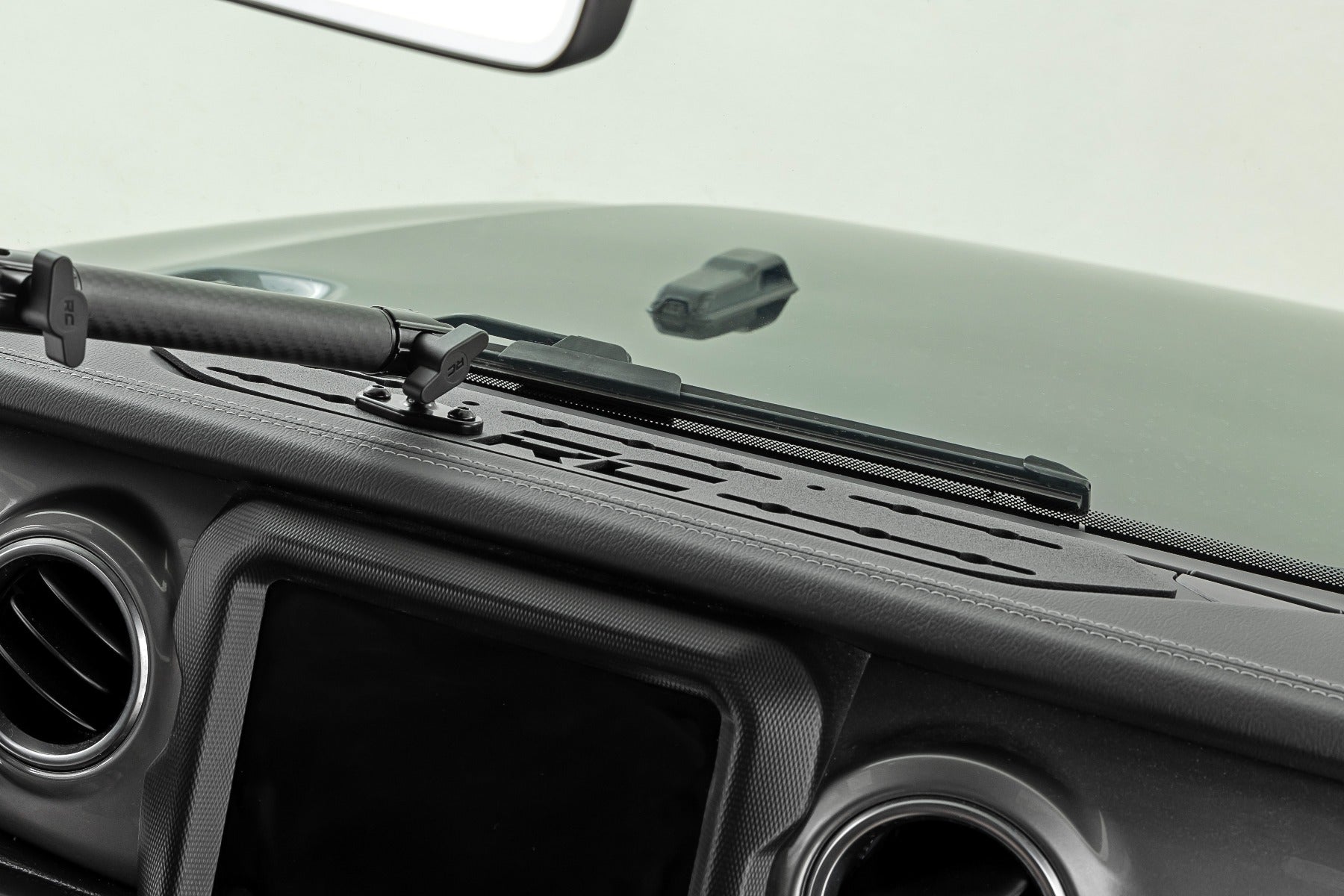 Dash Mount | 8" Mount Kit | Jeep Gladiator JT/Wrangler JL 4WD (2018-2026) - Image 5