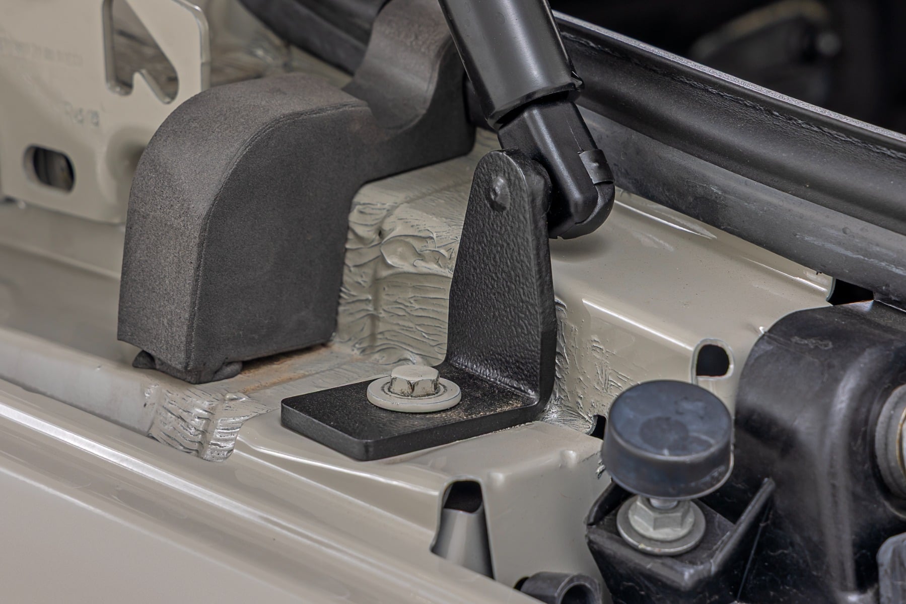 Hood Struts | Mercedes-Benz Sprinter 3500 (19-22)/Sprinter 3500XD (19-25) - Image 4